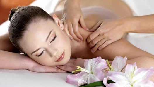 Жизнь без боли: массаж шейно-воротниковой зоны Жизнь без боли: массаж шейно-воротниковой зоны